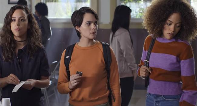 Trinkets TV Series (2019– ) Serija, Opis i Radnja SErije