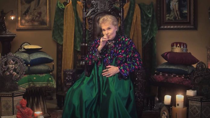 Mucho Mucho Amor: The Legend of Walter Mercado 2020 Film Opis i Radnja Filma, U kinima, Trajanje Filma, Trailer